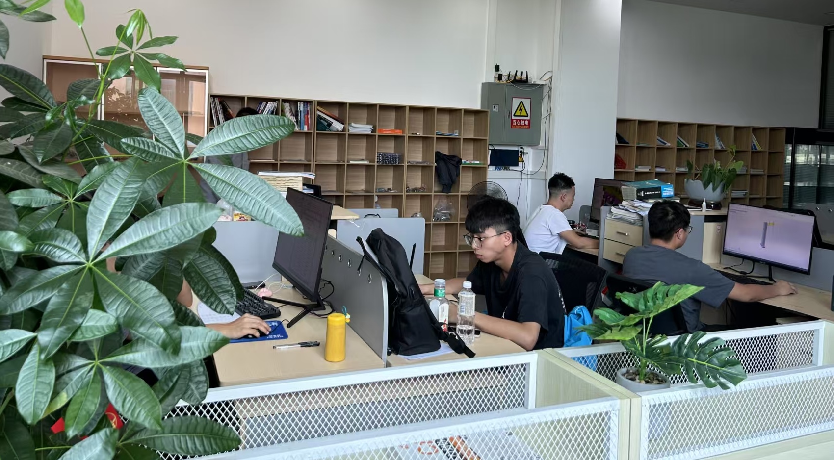 深圳市陸行鳥(niǎo)自動(dòng)化設(shè)備有限公司新版網(wǎng)站正式上線(xiàn)...